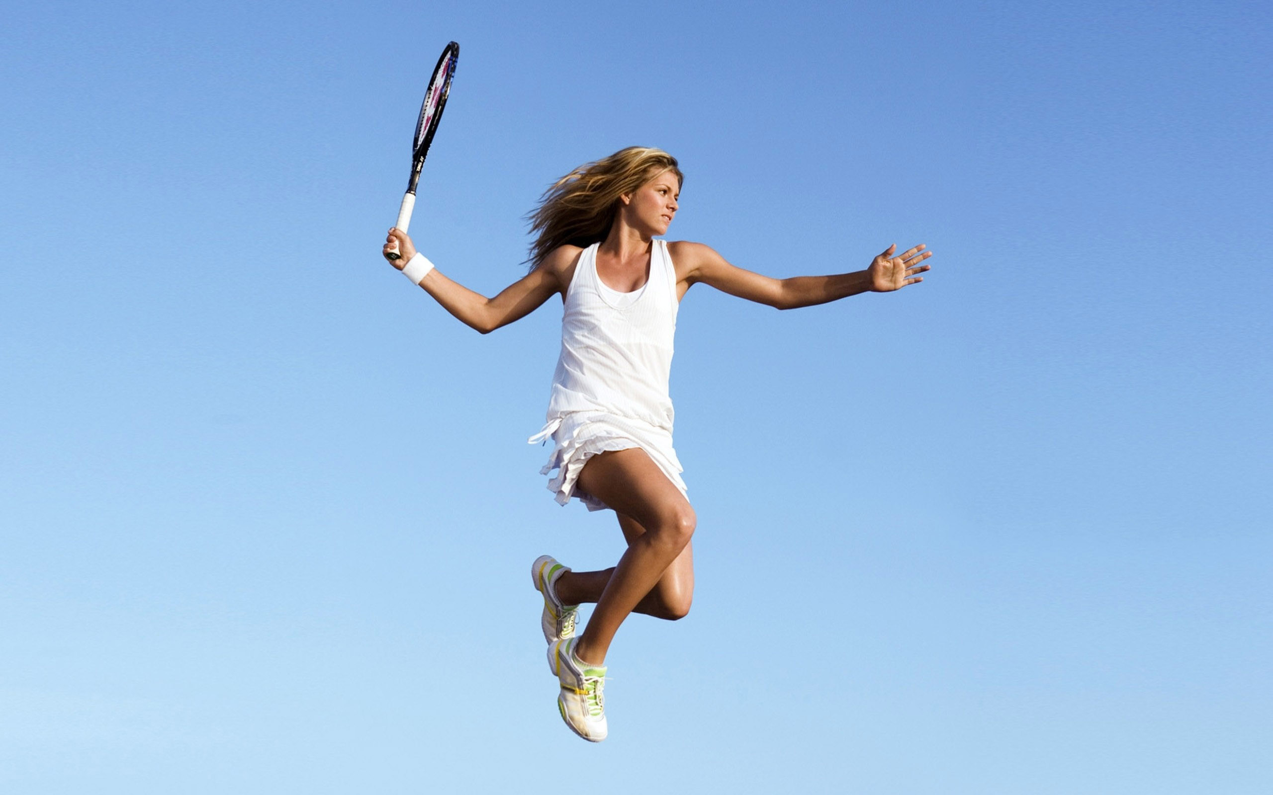 Tenis – sport dla kobiet sukcesu