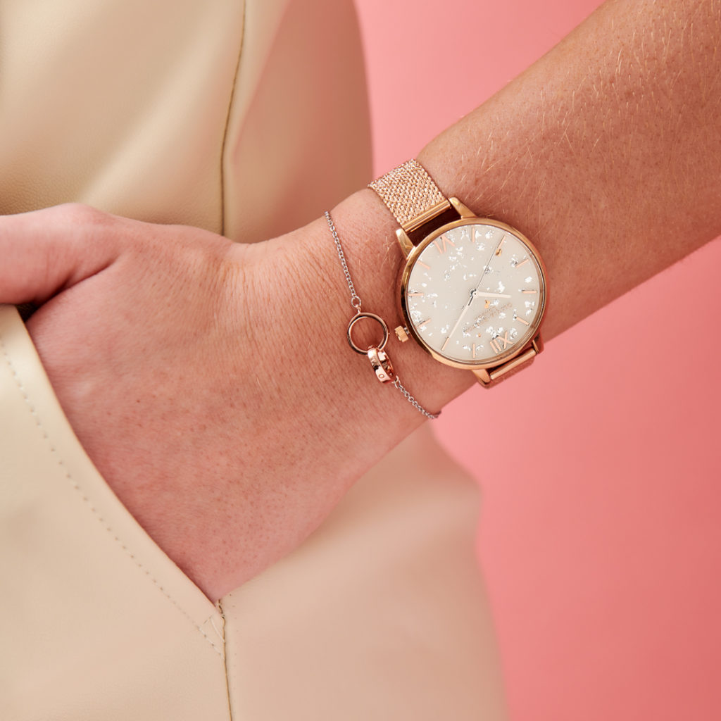 Dress code z fantazją – damskie zegarki Olivia Burton