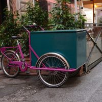 Czy warto zamienić samochód, na elektryczny rower cargo?