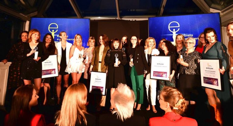 <strong>Automatyzacje, AI, recommerce wśród nagrodzonych projektów konkursu Kobieta e-commerce 2023!</strong>