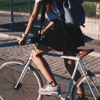 Rower holenderski dla kobiety do miasta - czy warto?