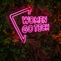 Program mentorski WomenGoTech skraca drogę kobietom do podboju świata IT. Polak jednym z mentorów