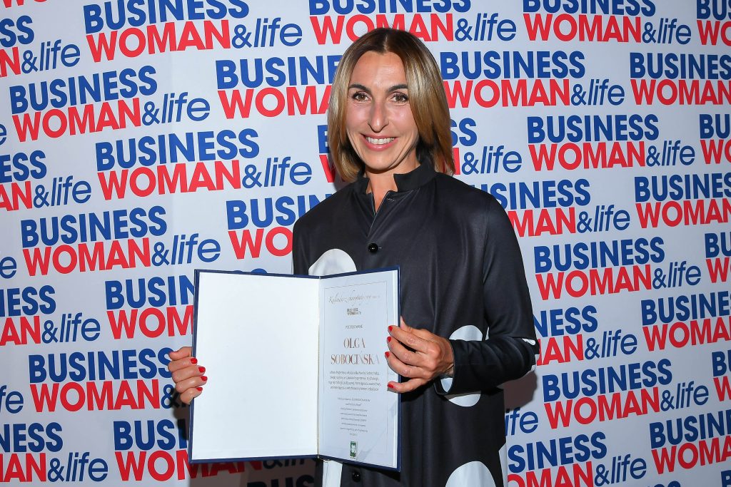 Premiera charytatywnego kalendarza "Businesswoman & life" na rzecz Fundacji „Akogo?” 2025/26 r. i pokaz mody CATERINA LEMAN